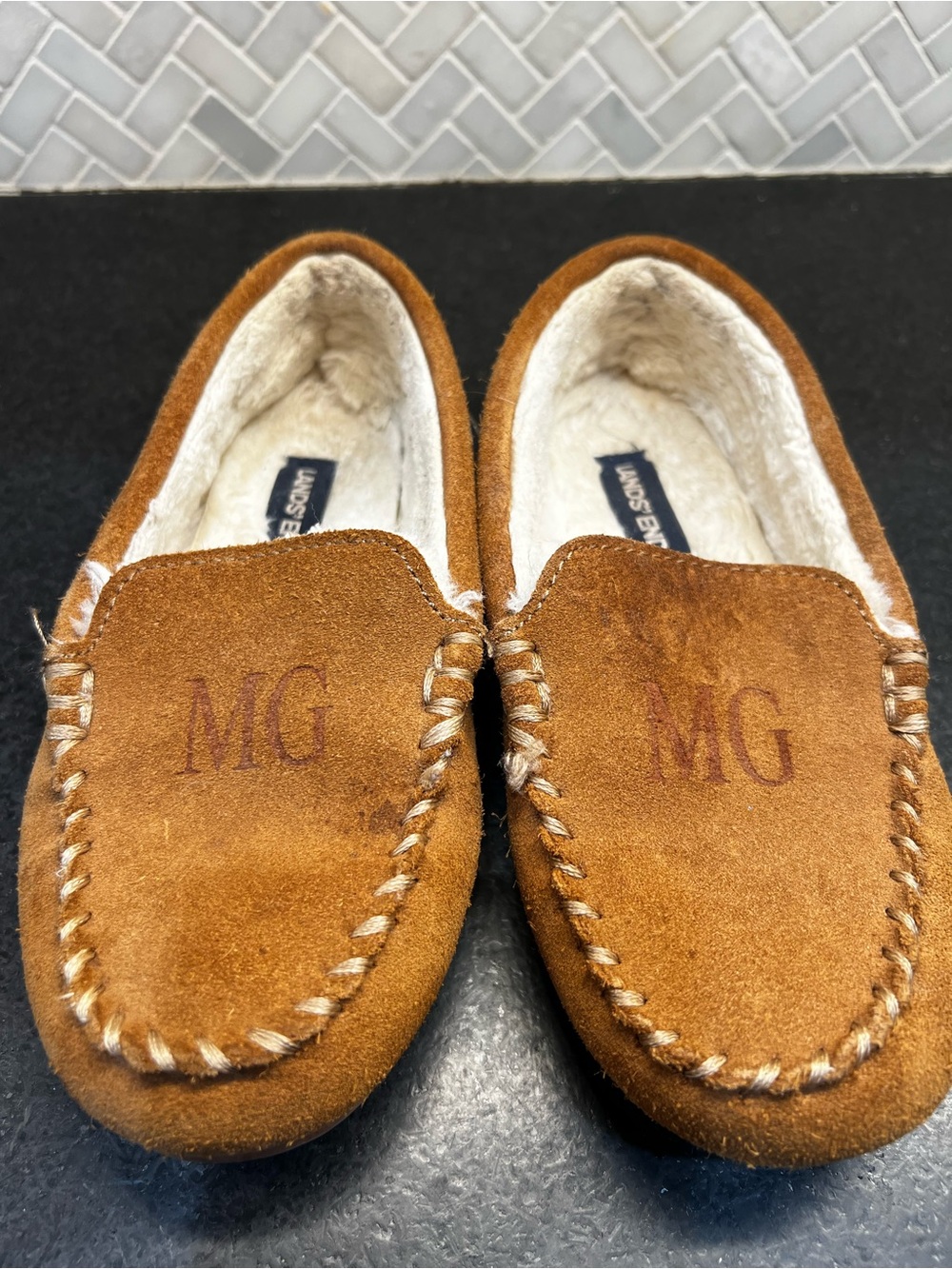 Girl’s size 1 brown Suede Moccasin Slippers with Sherpa Lining